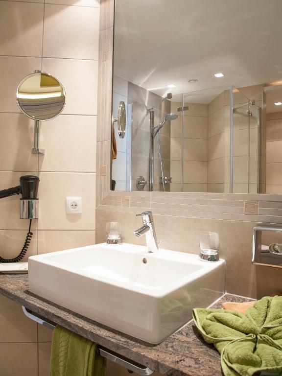 Hotel Neder Ишгъл Стая снимка