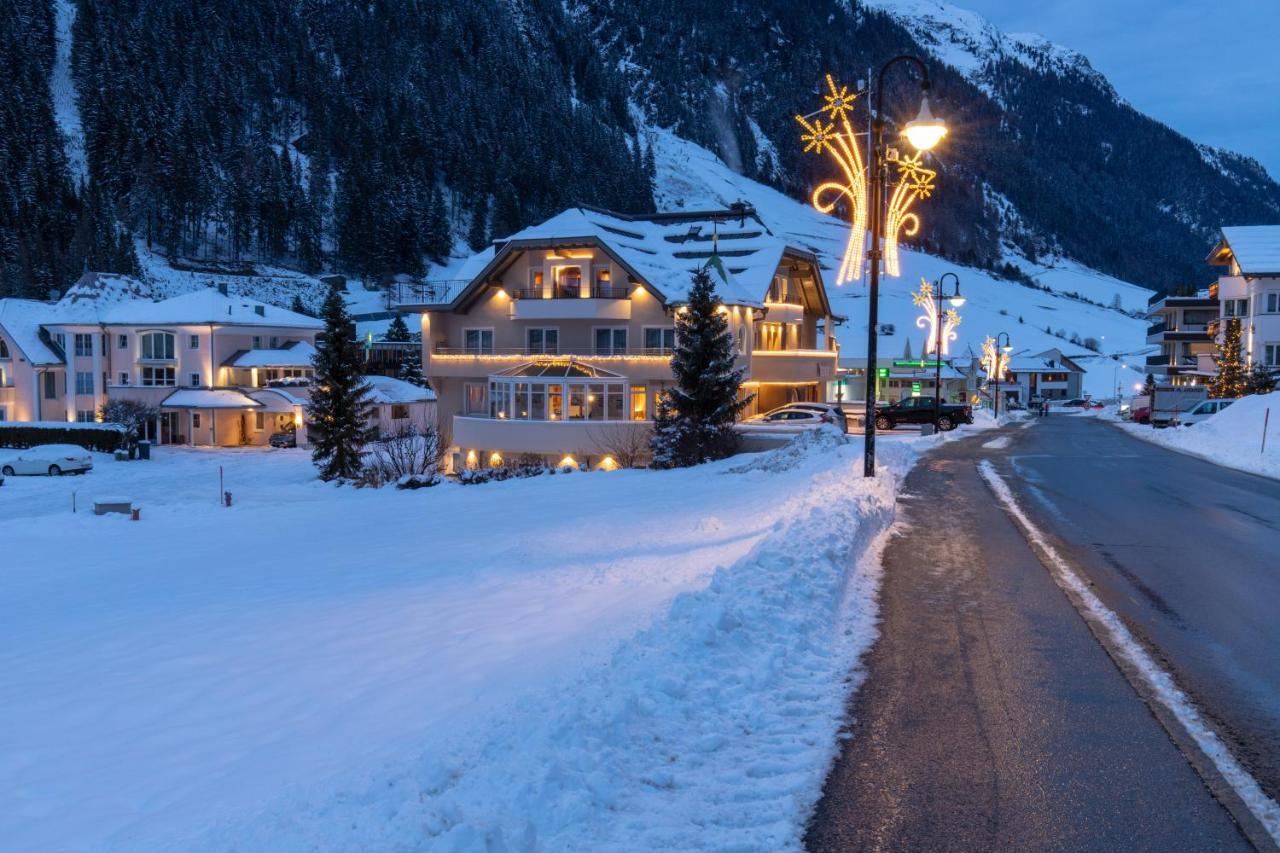 Hotel Neder Ишгъл Екстериор снимка